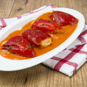 Pimientos del piquillo de bacalao