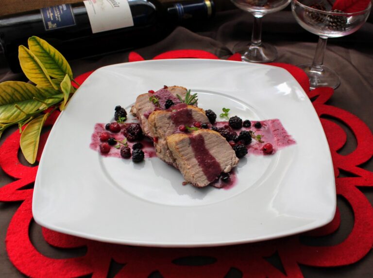 Receta de Solomillo de Cerdo con Frutos Rojos