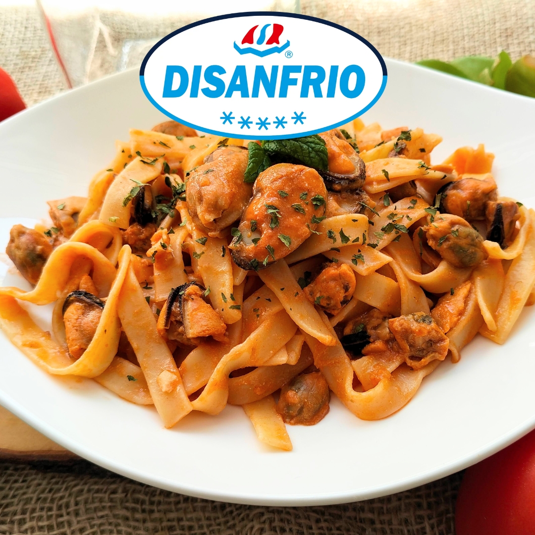 tallarines con salsa cremosa de mejillones