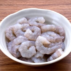 Cola langostino pelado crudo