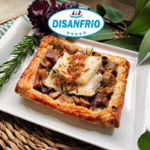 hojaldre con ventresca de bacalao